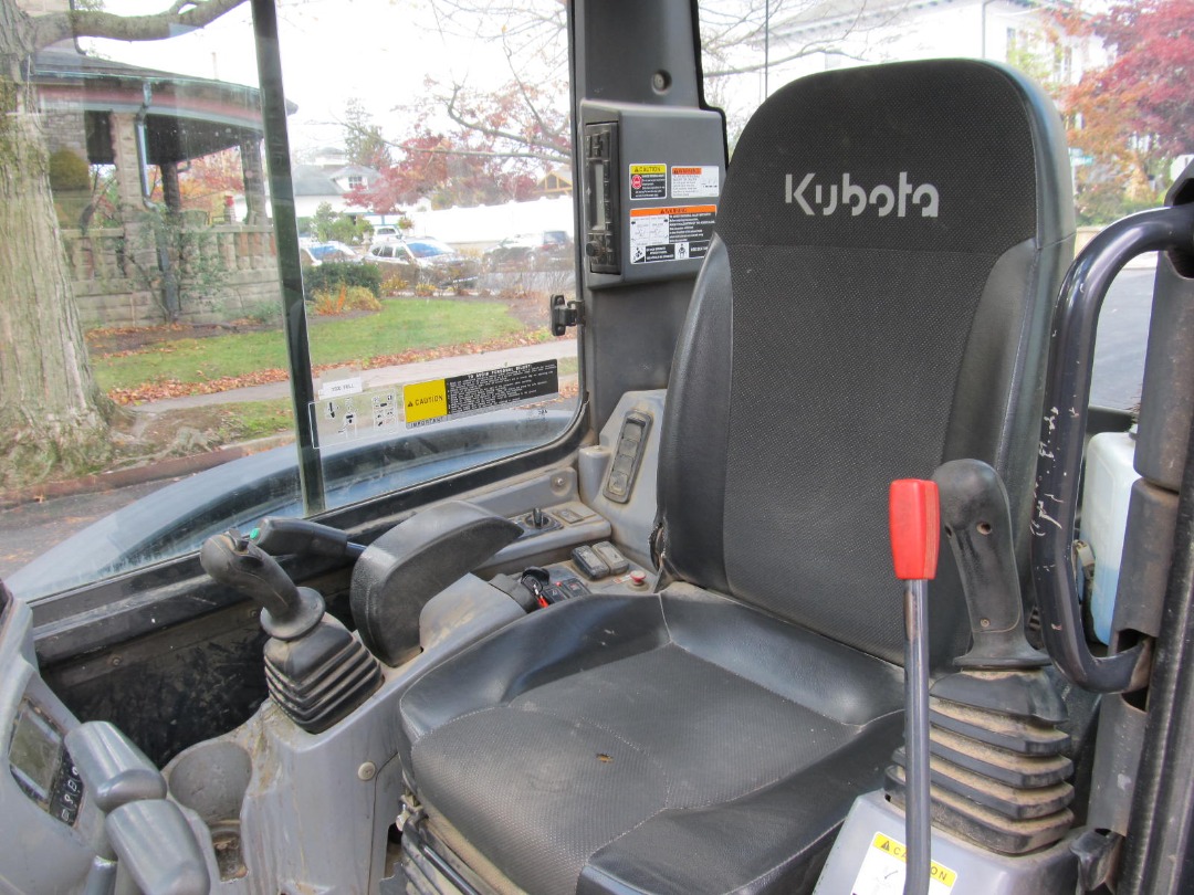 Kubota KX040-4R3