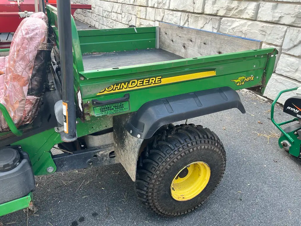John Deere HPX