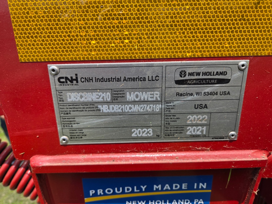 New Holland 210R