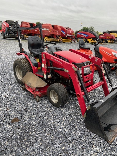 Mahindra Max 24