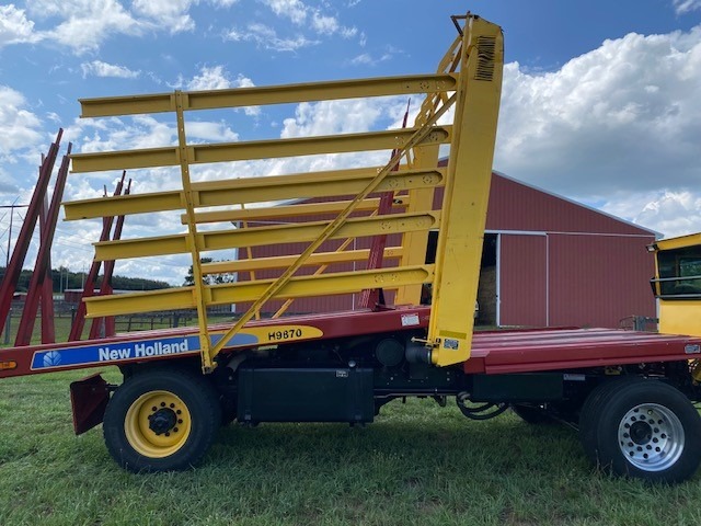 New Holland H9870