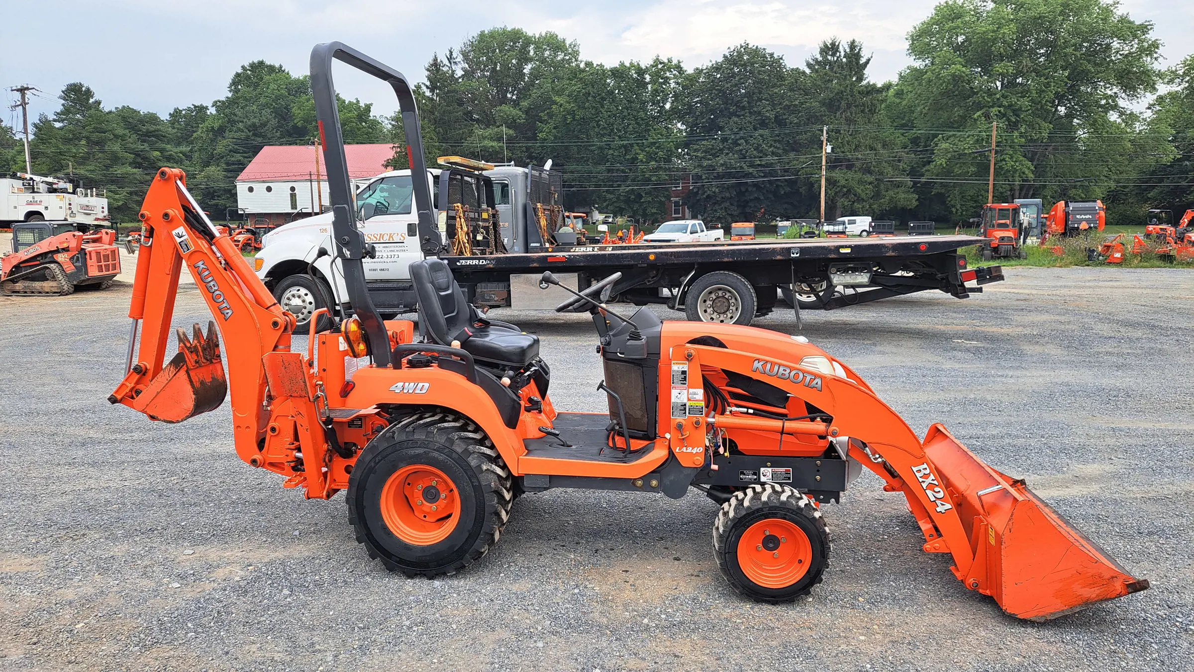 Kubota BX24LB-R