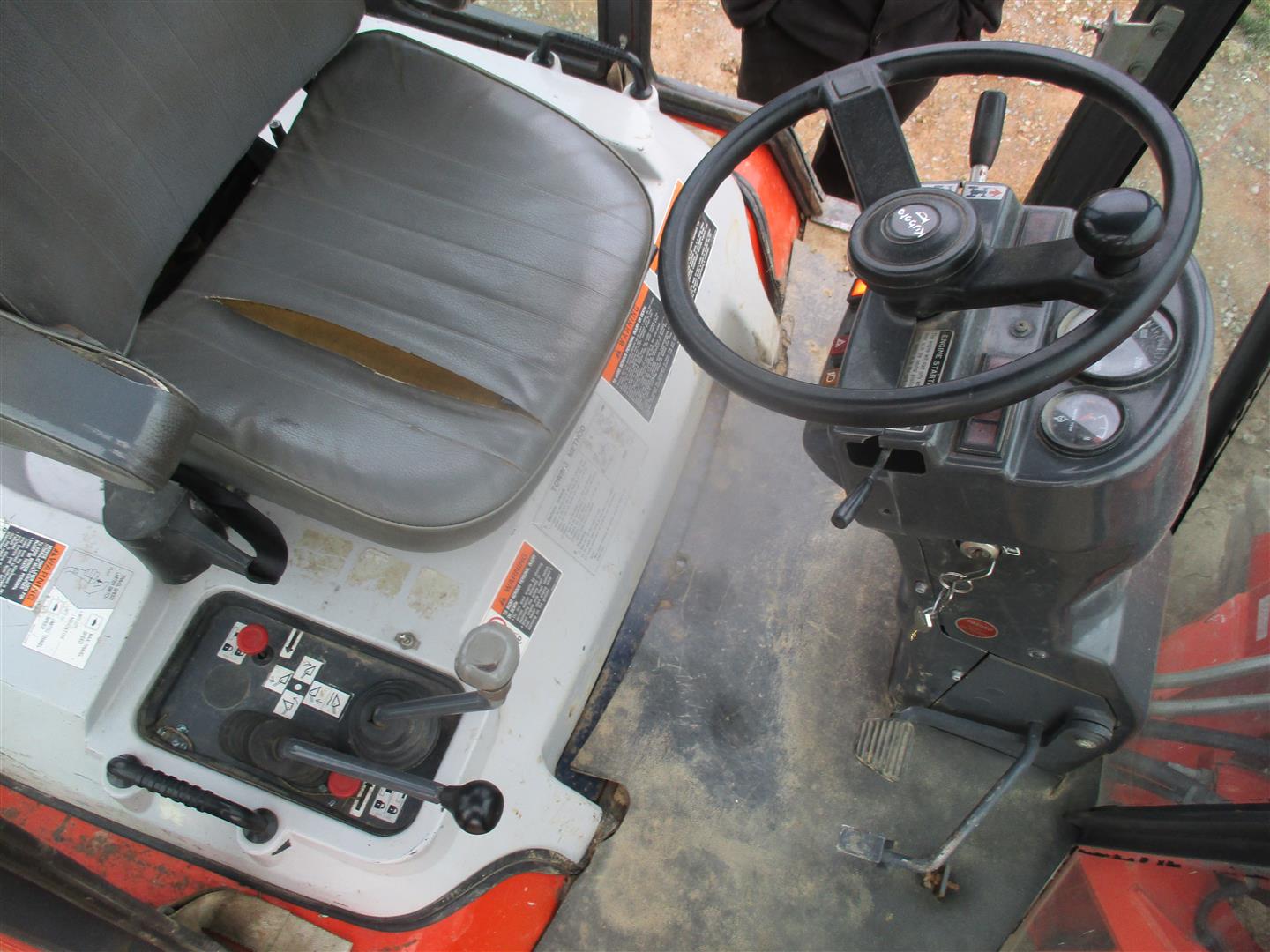 Kubota R520