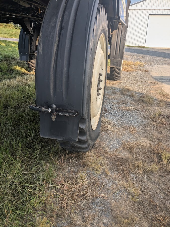 New Holland SP.333F