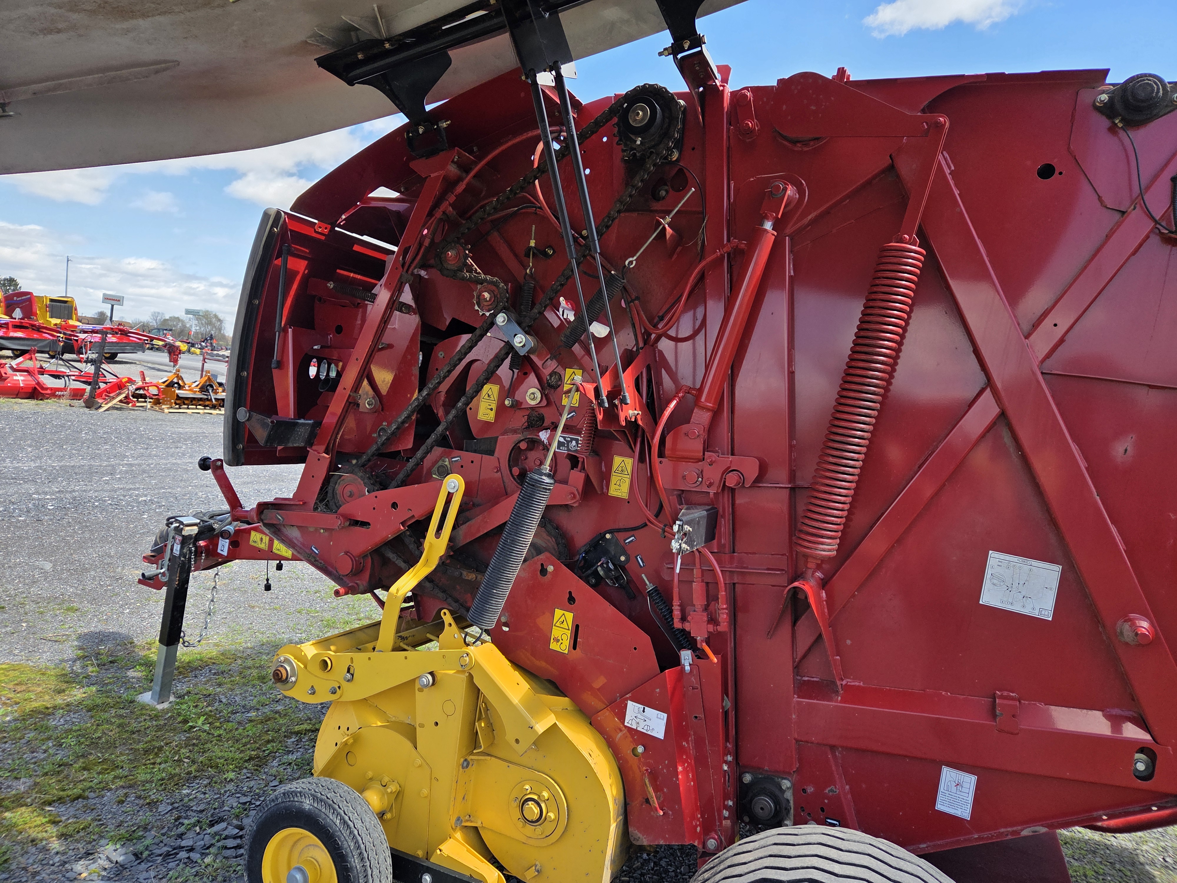 New Holland 450