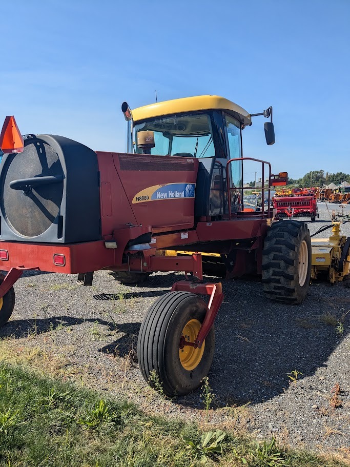 New Holland H8080