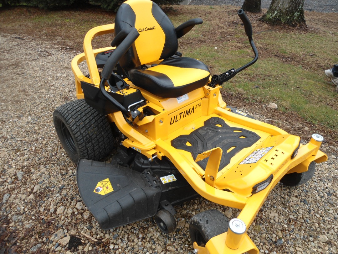 Used Cub Cadet ZT2 50