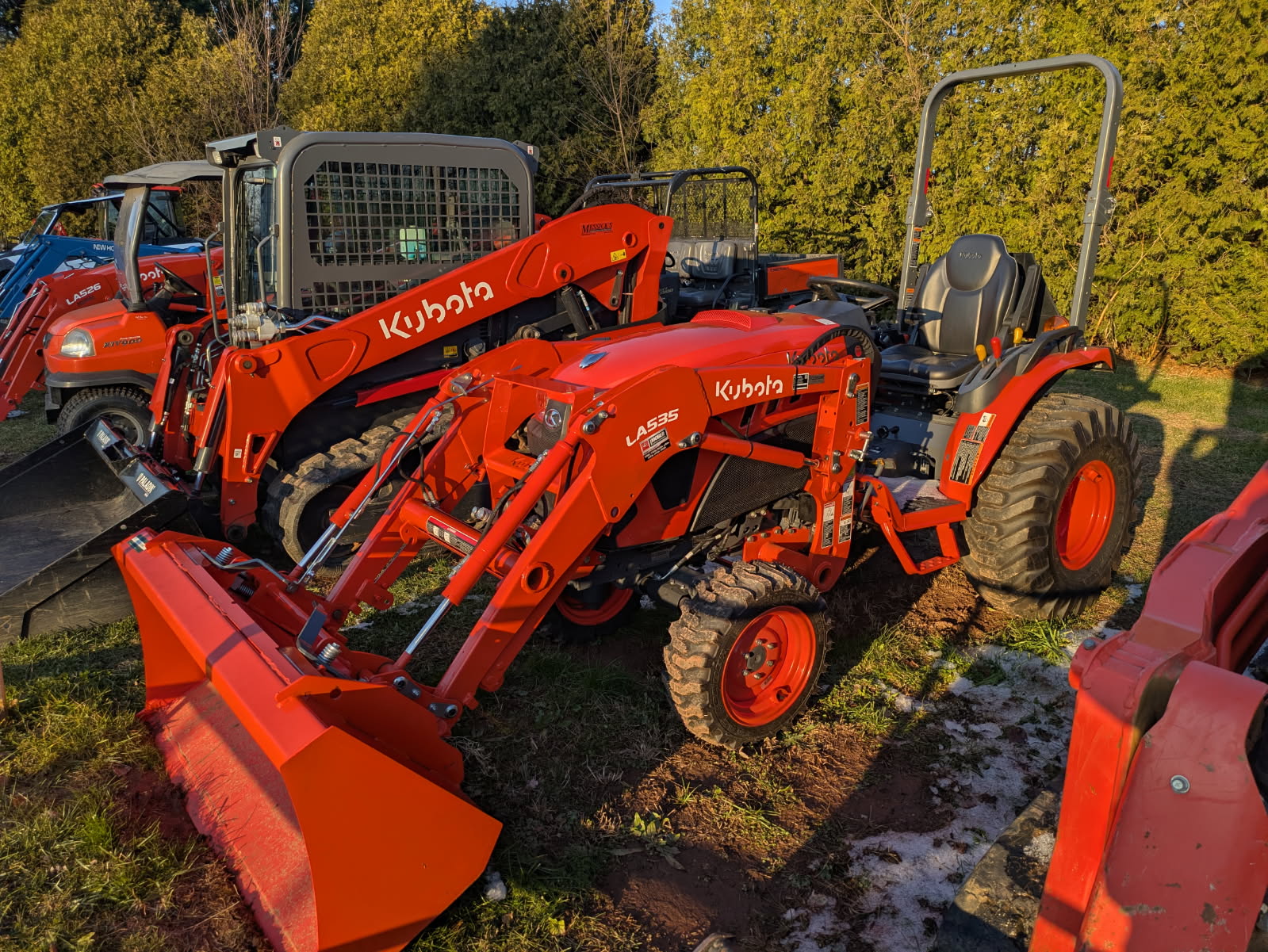 Kubota LX3310HSD