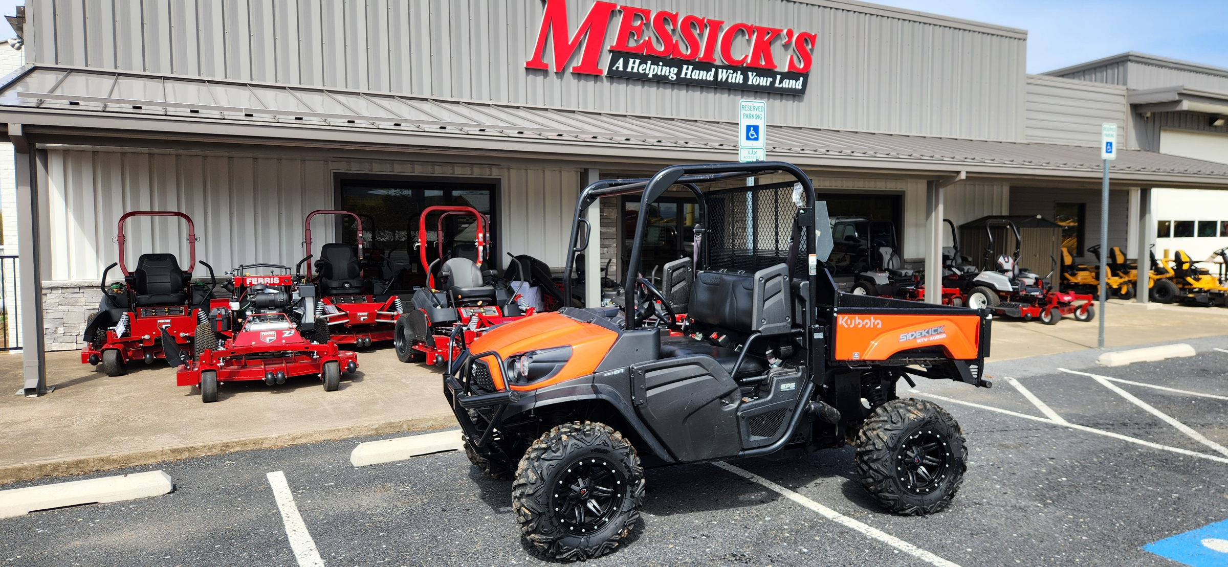 Kubota RTVXG850WA24