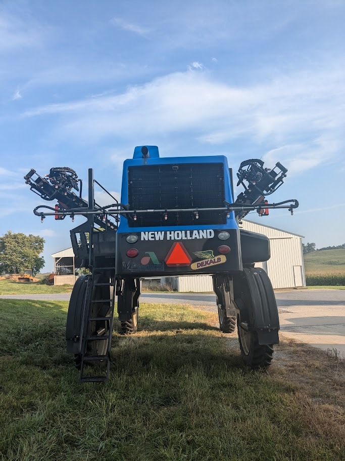 New Holland SP.333F