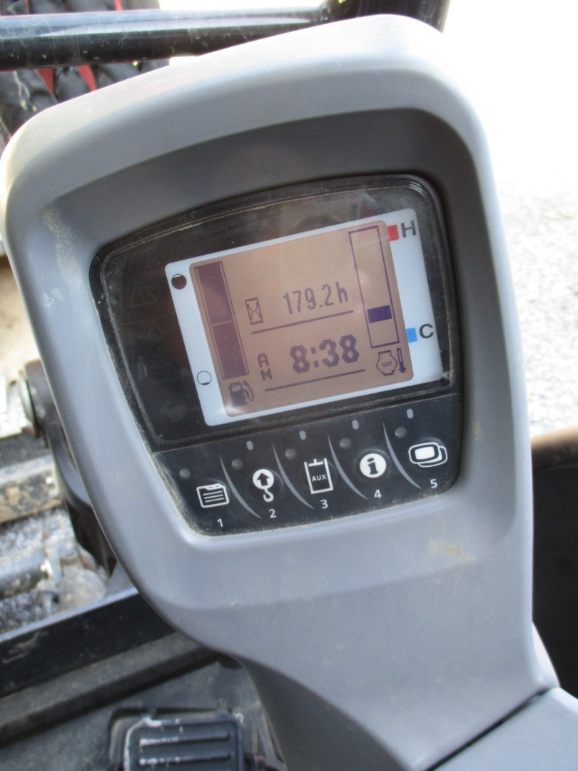 Kubota KX033-4R1