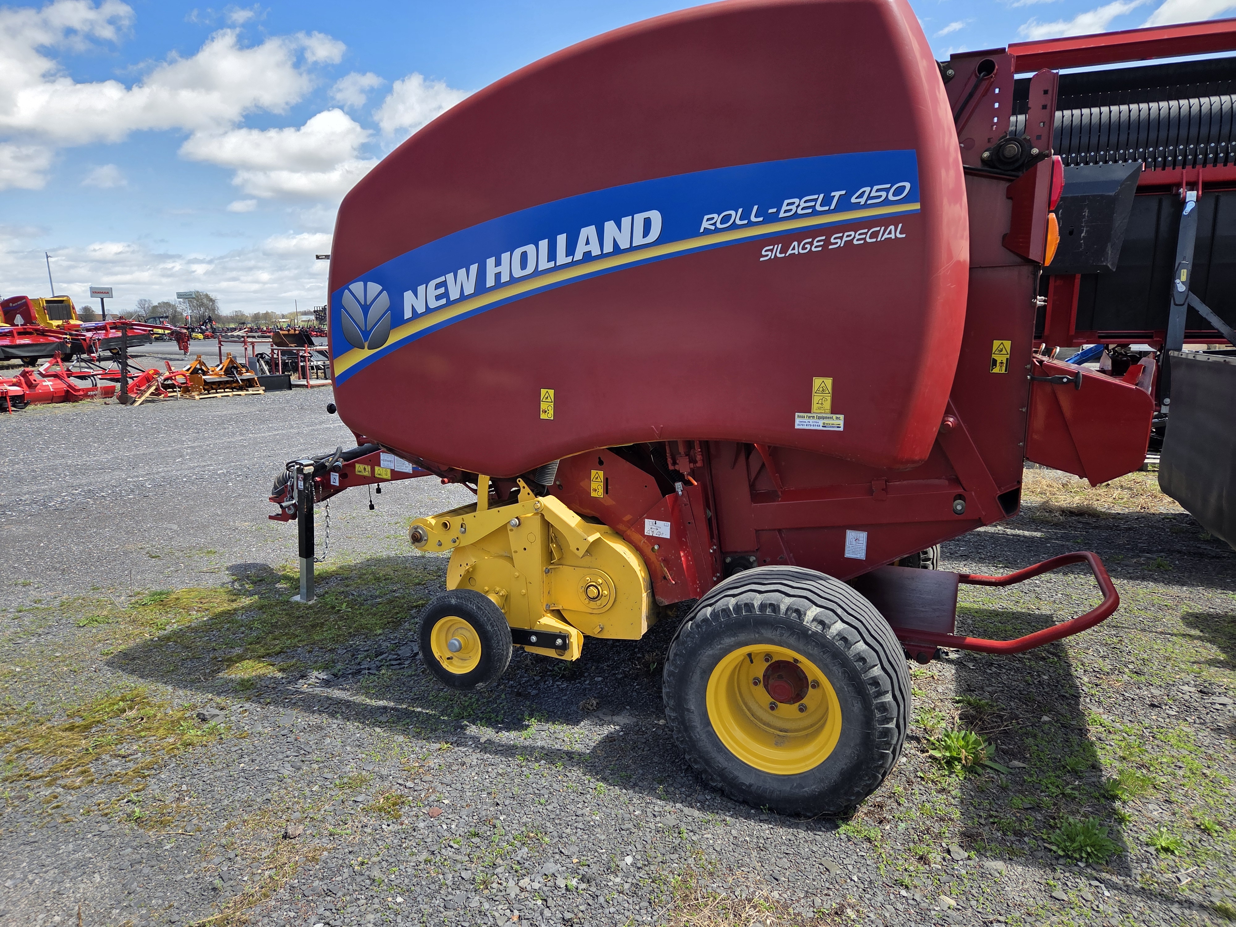 New Holland 450