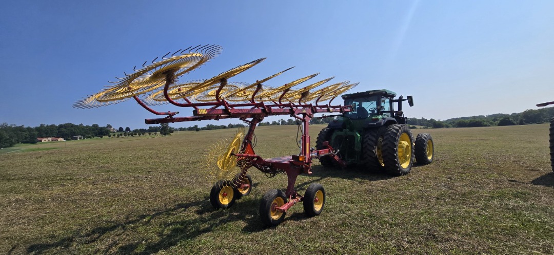 New Holland PROCART 1428 PLUS