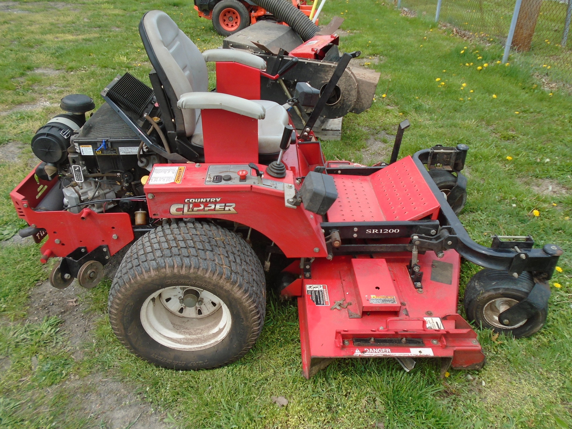 Used country best sale clipper mowers