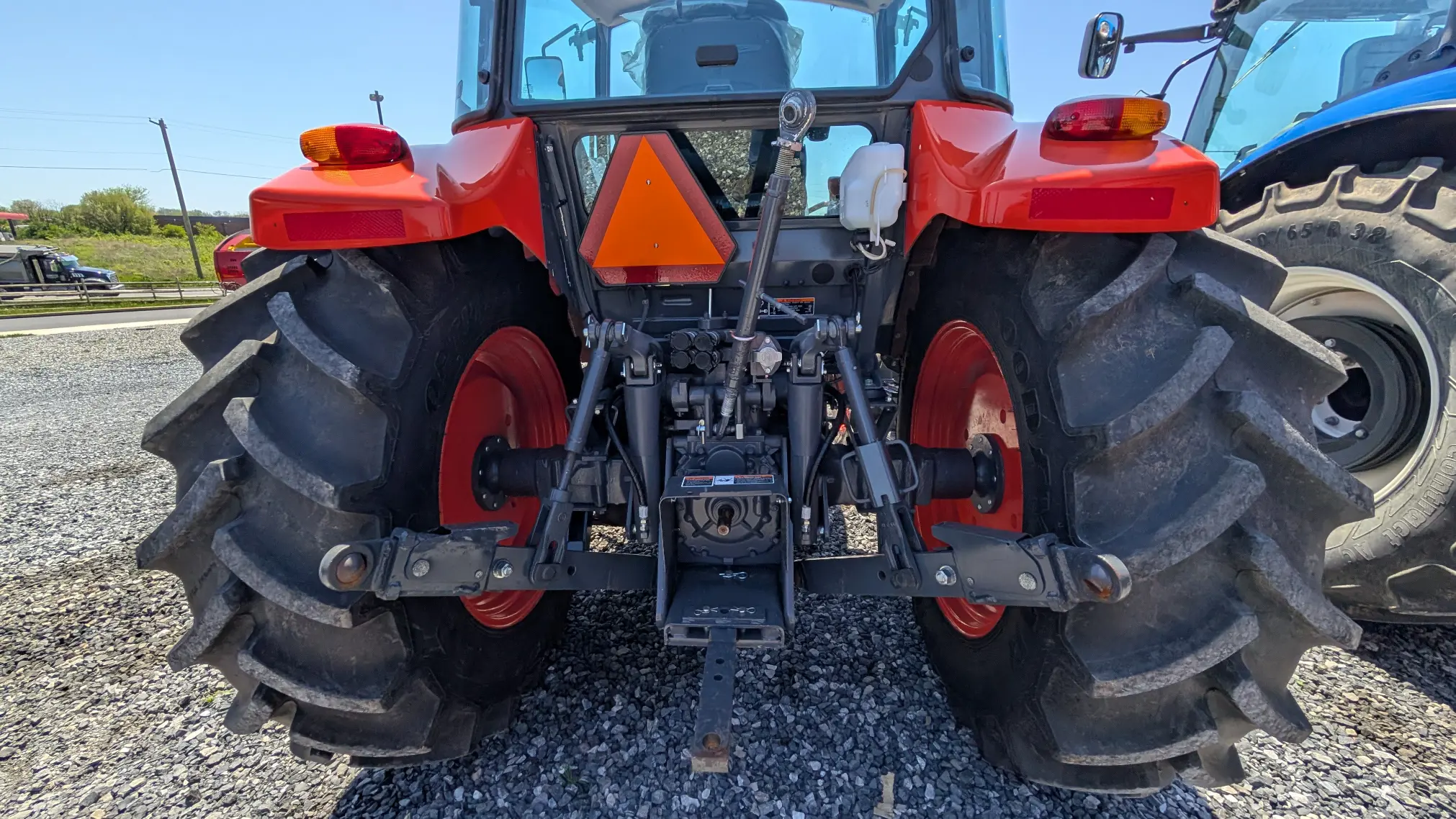 Kubota M5-111HDC-1