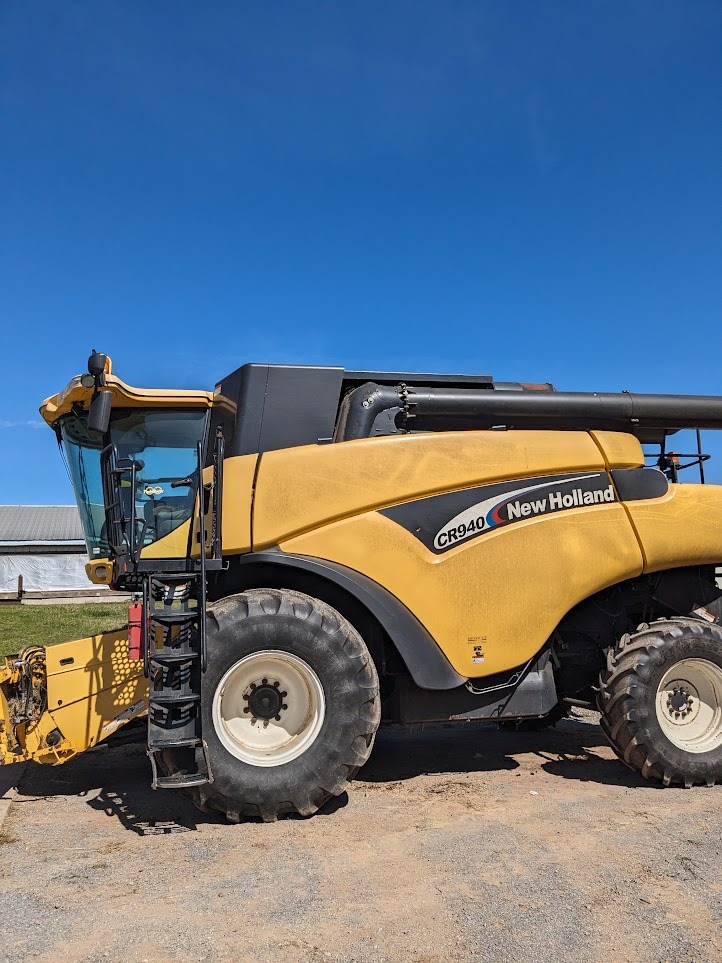 New Holland CR940
