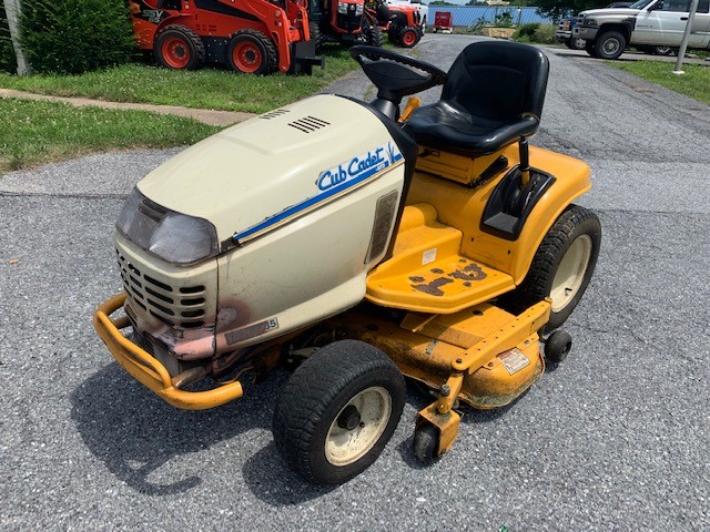 Used cub discount cadet lawn mowers