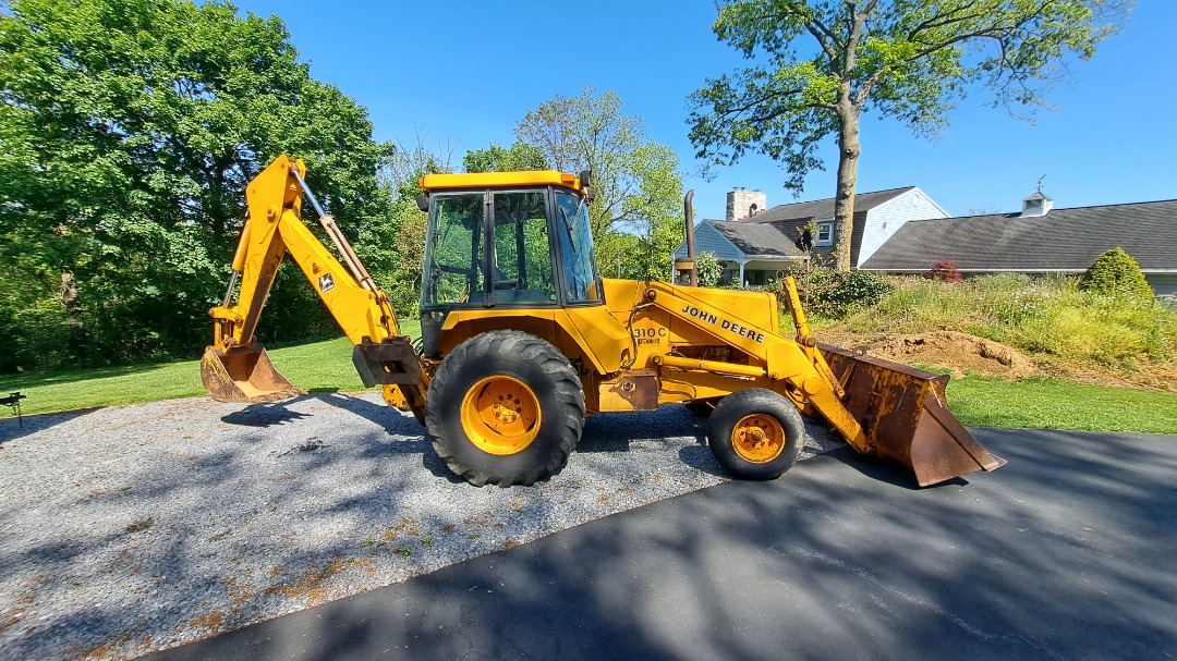 John Deere 310C