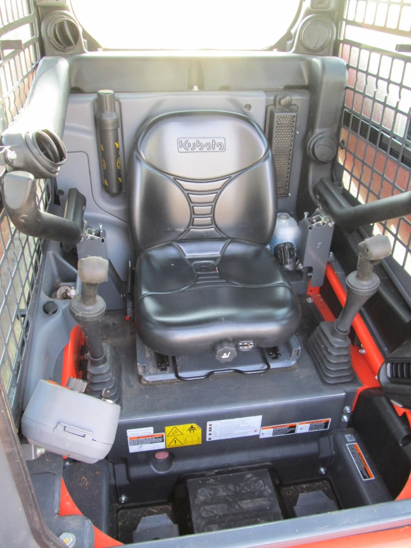 Kubota SSV75HC