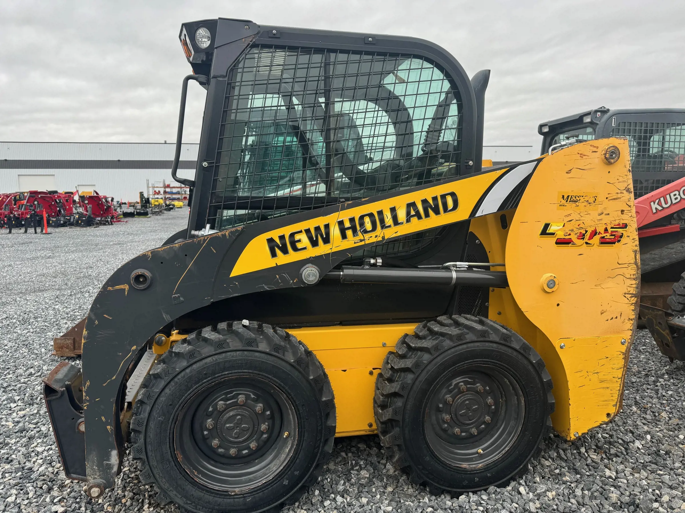 New Holland L316