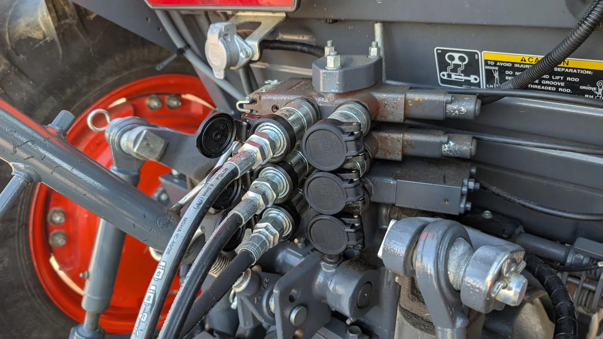 Kubota M6060HDC