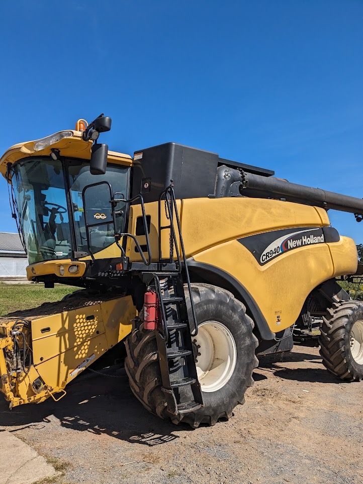 New Holland CR940