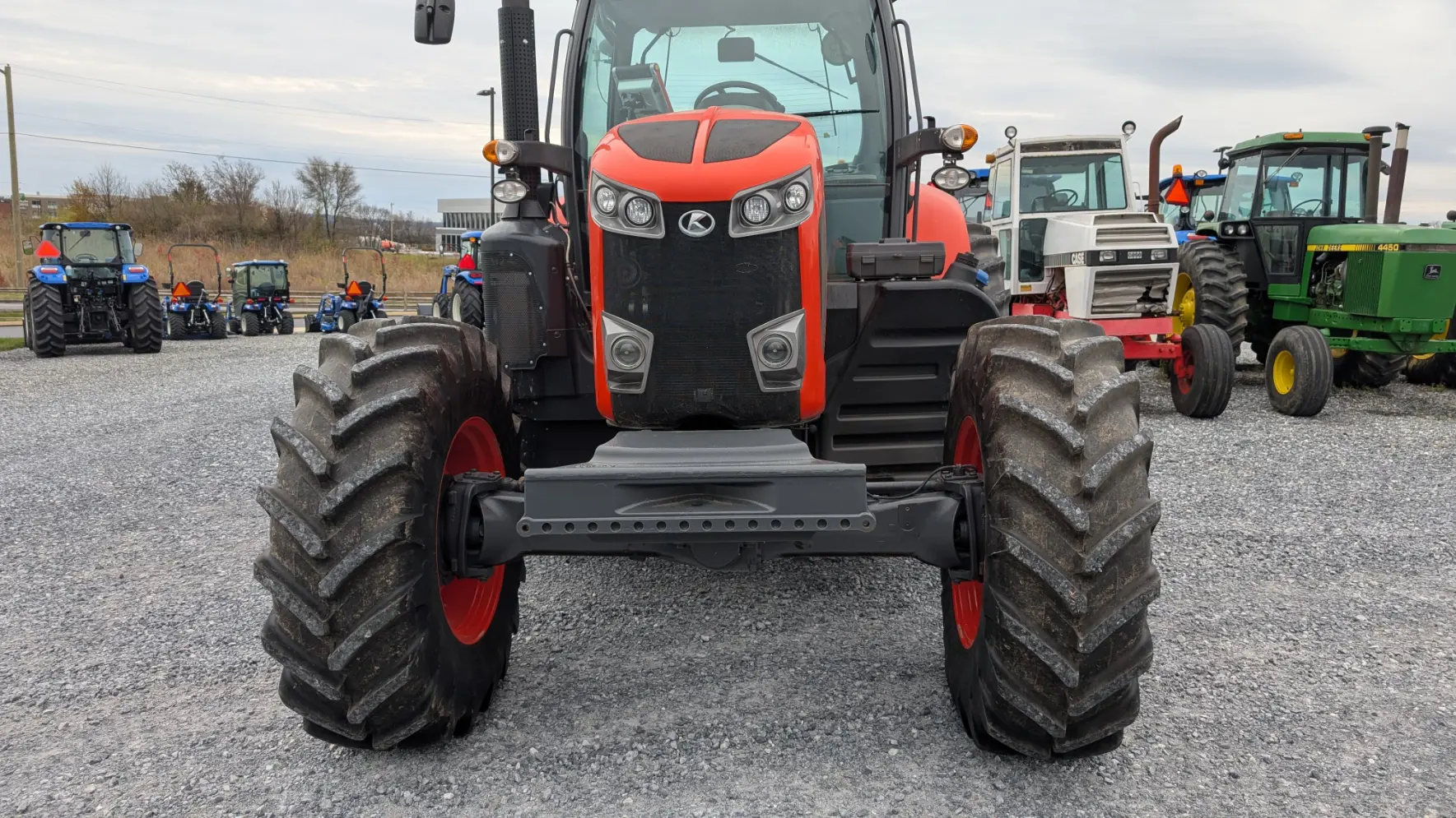 Kubota M7-152P