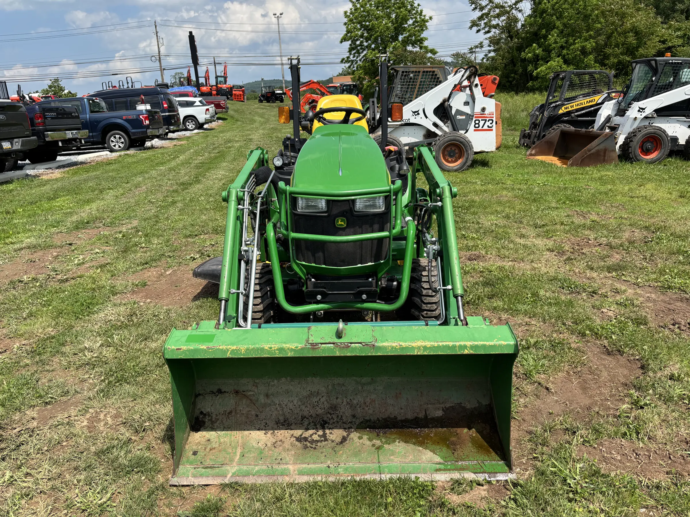 John Deere 1026R