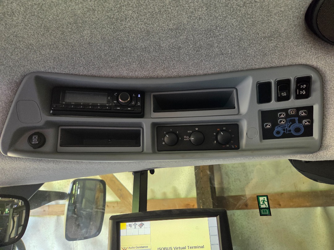 New Holland T7.230 AUTO COMM
