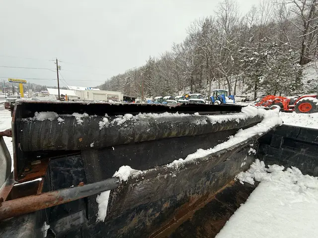 Load Trail DT8314072