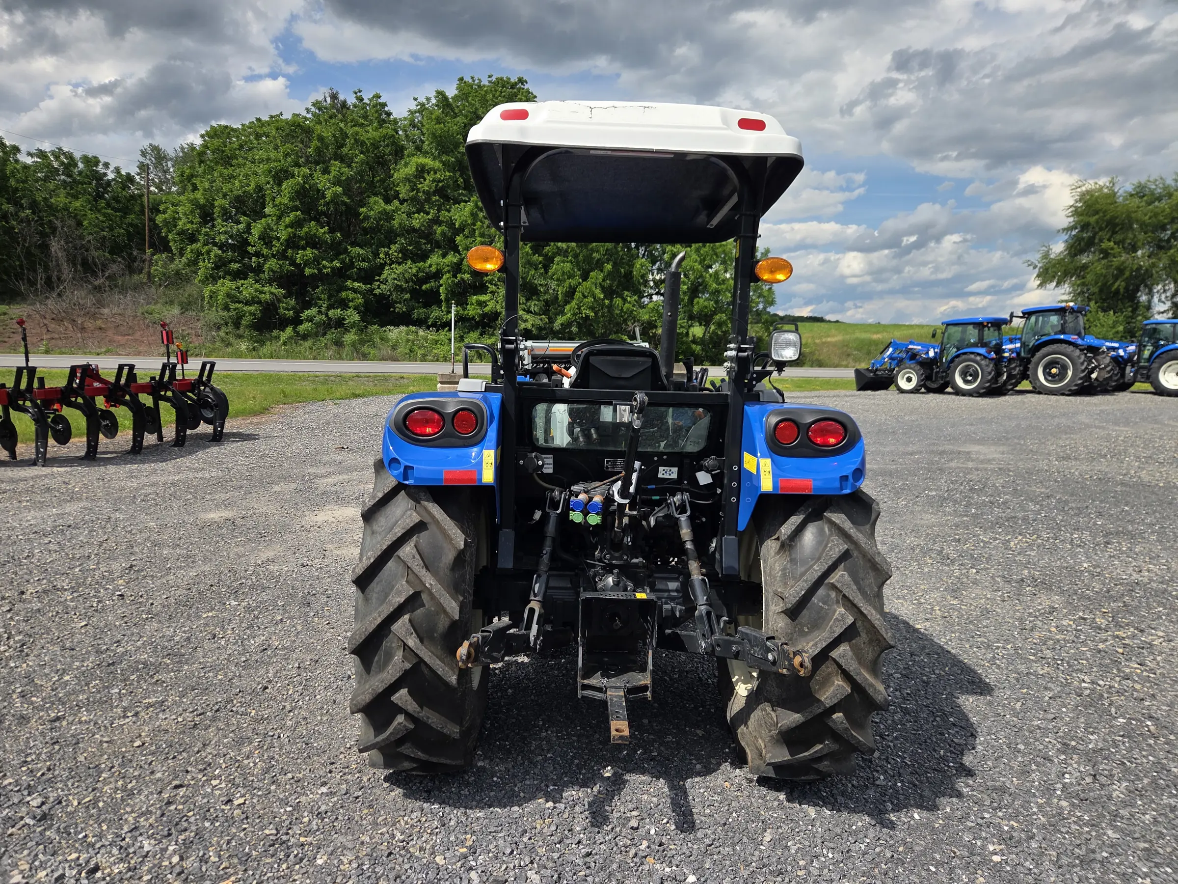 New Holland WM75