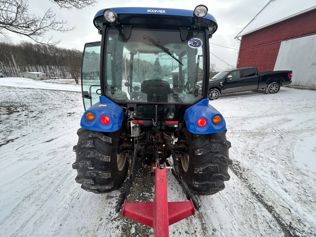 New Holland BOOMER 55 T4B