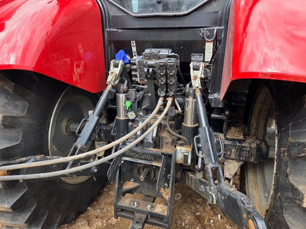 Case-IH MAXXUM 125 Multi-Controller