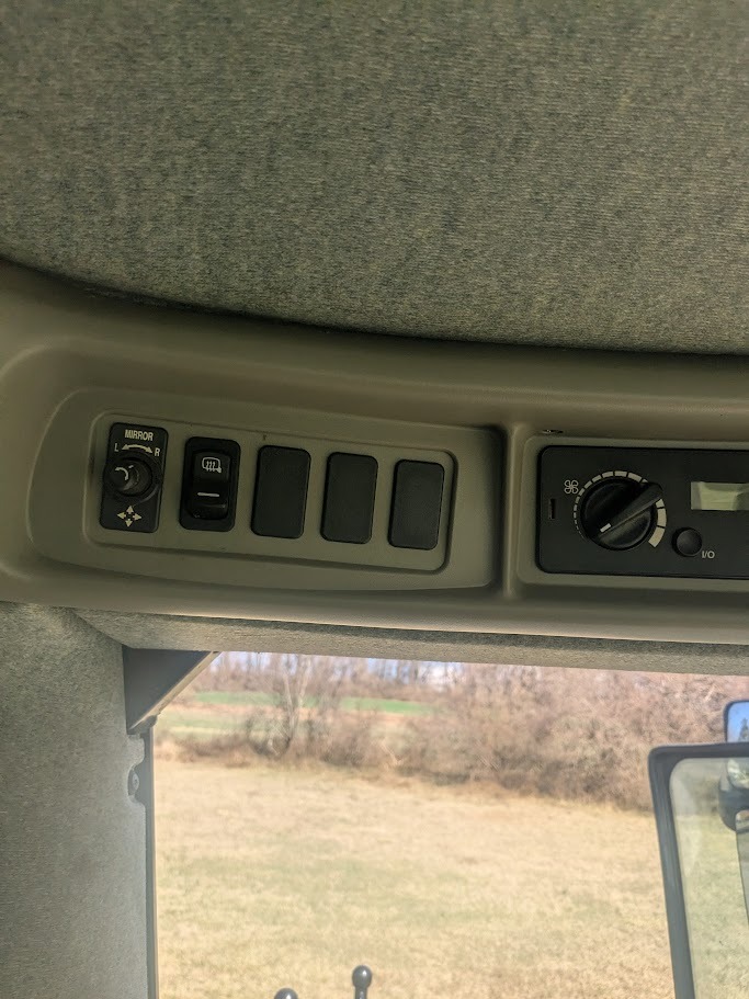 New Holland CR9040