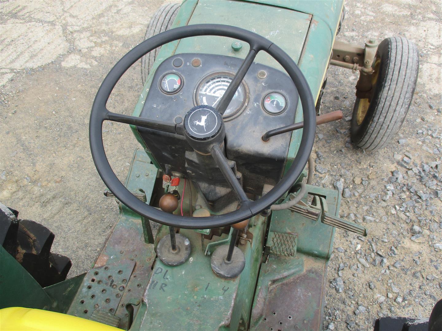 John Deere 2440