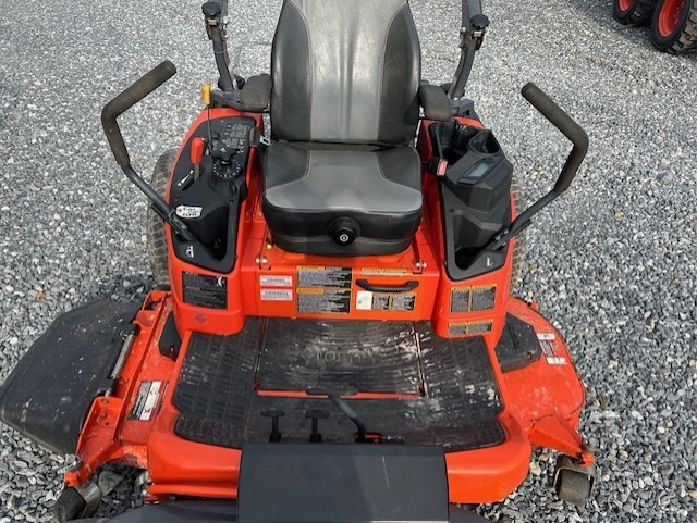 Kubota ZD1211-3-60
