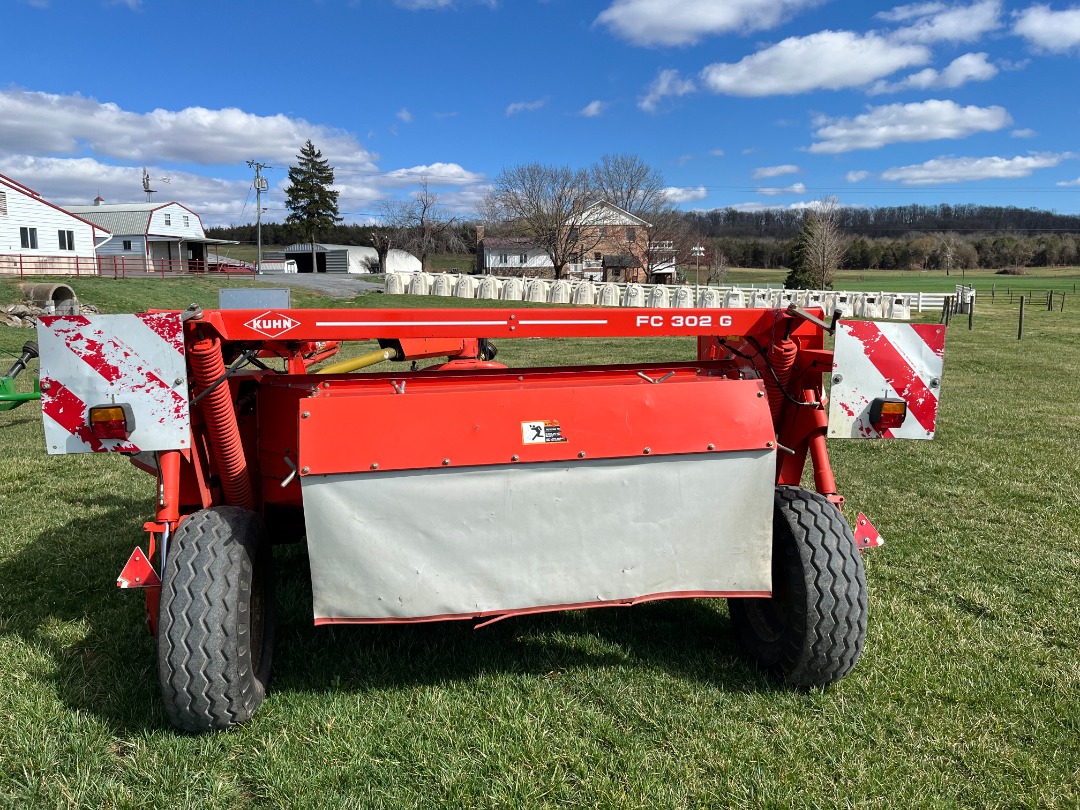 Kuhn FC302