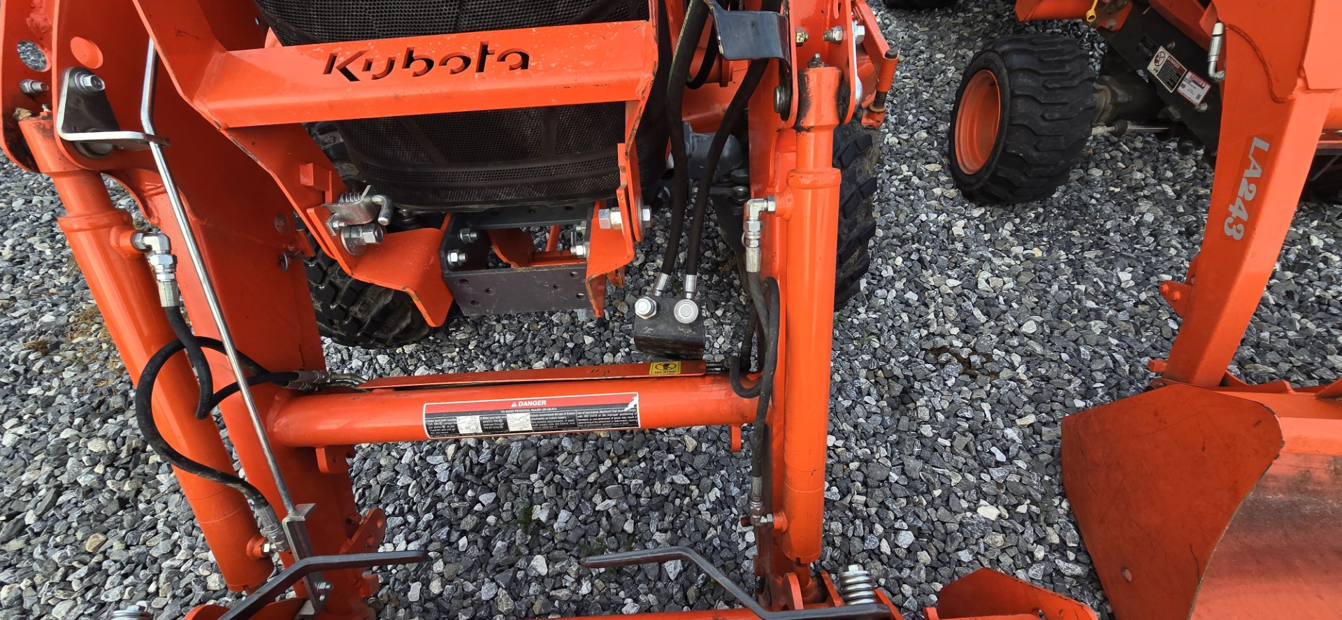 Kubota LX2610HSDC
