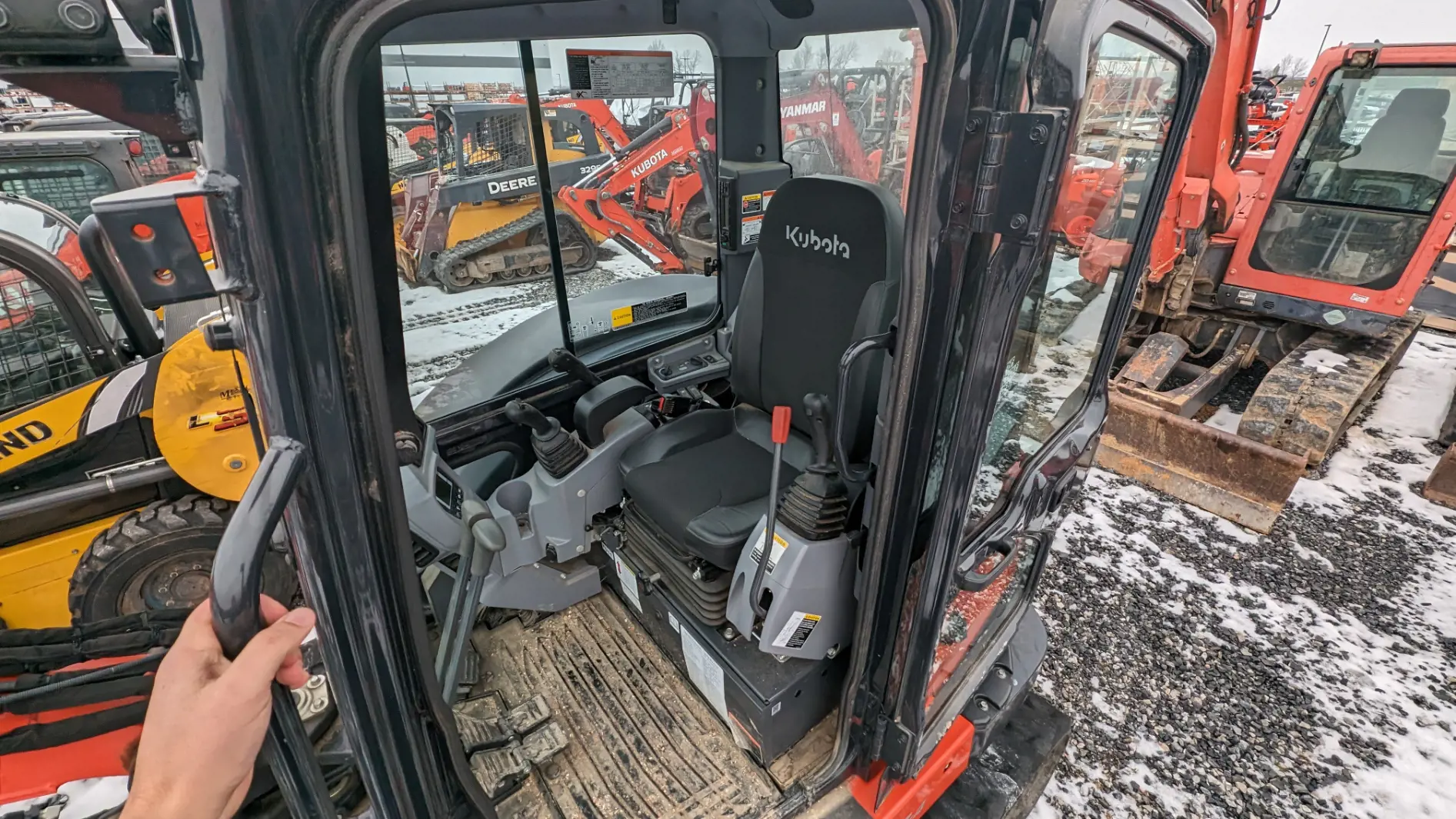 Kubota KX057-4R3AP