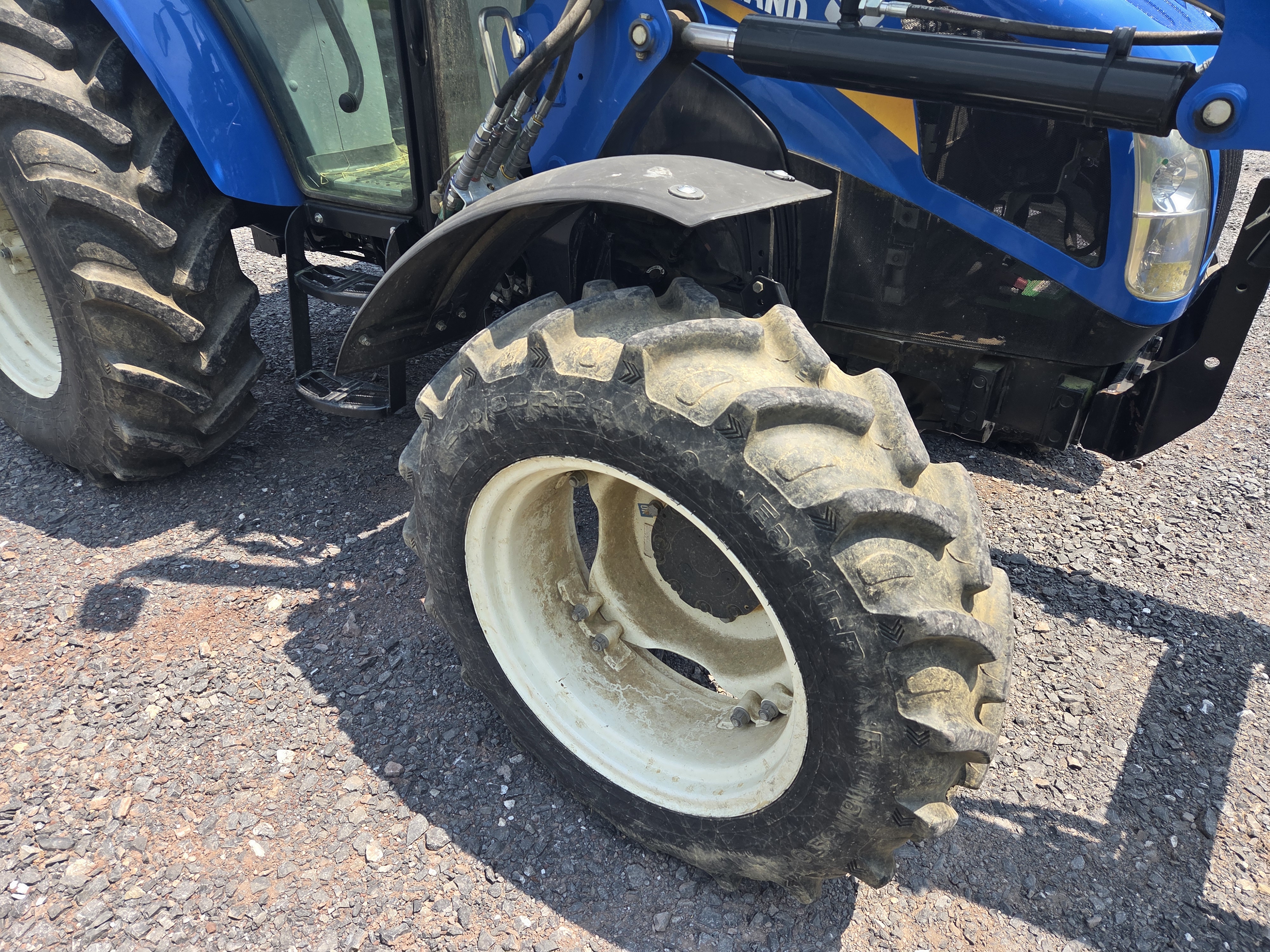 New Holland 75