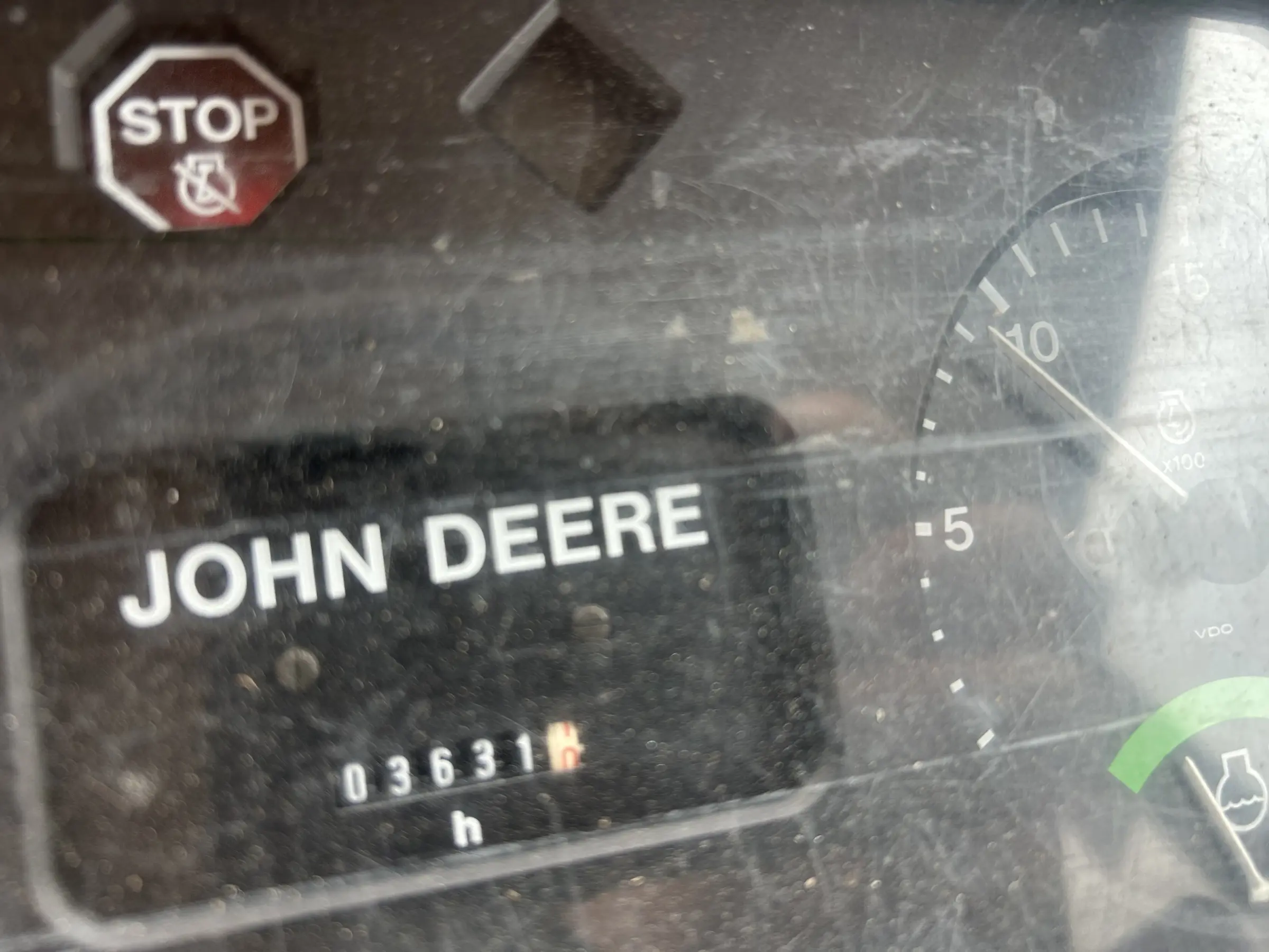 John Deere 6400