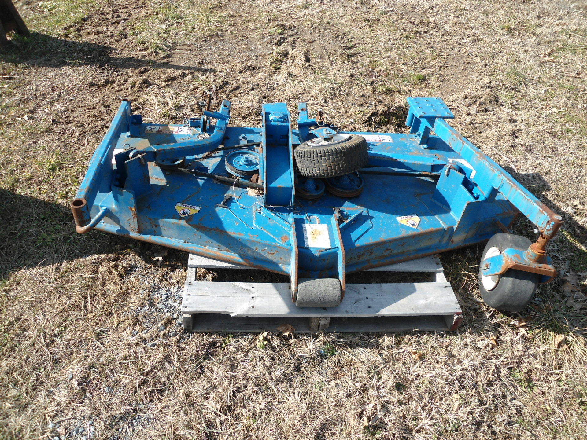 New Holland CM274