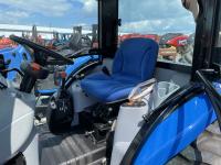 New Holland Boomer 3050