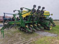 John Deere 1790