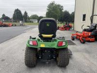 John Deere X758