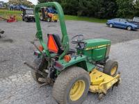 John Deere 855