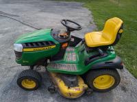 John Deere E170