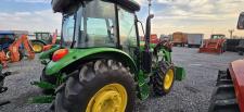 John Deere 5090E