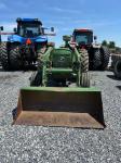 John Deere 2640