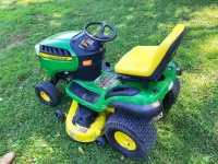 John Deere D140